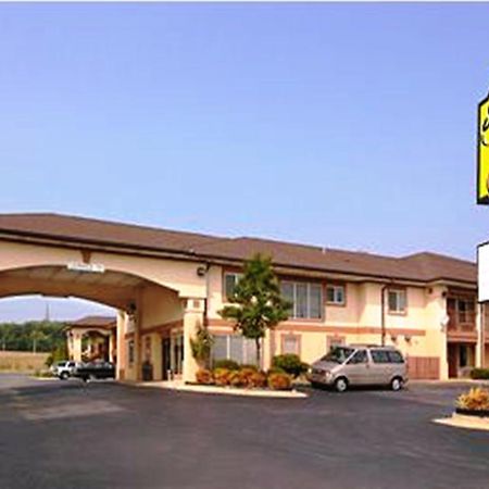 Super 8 By Wyndham Decatur Priceville Экстерьер фото